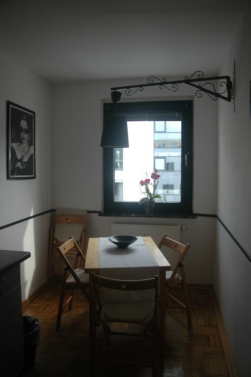 Koeln Appartement Room photo